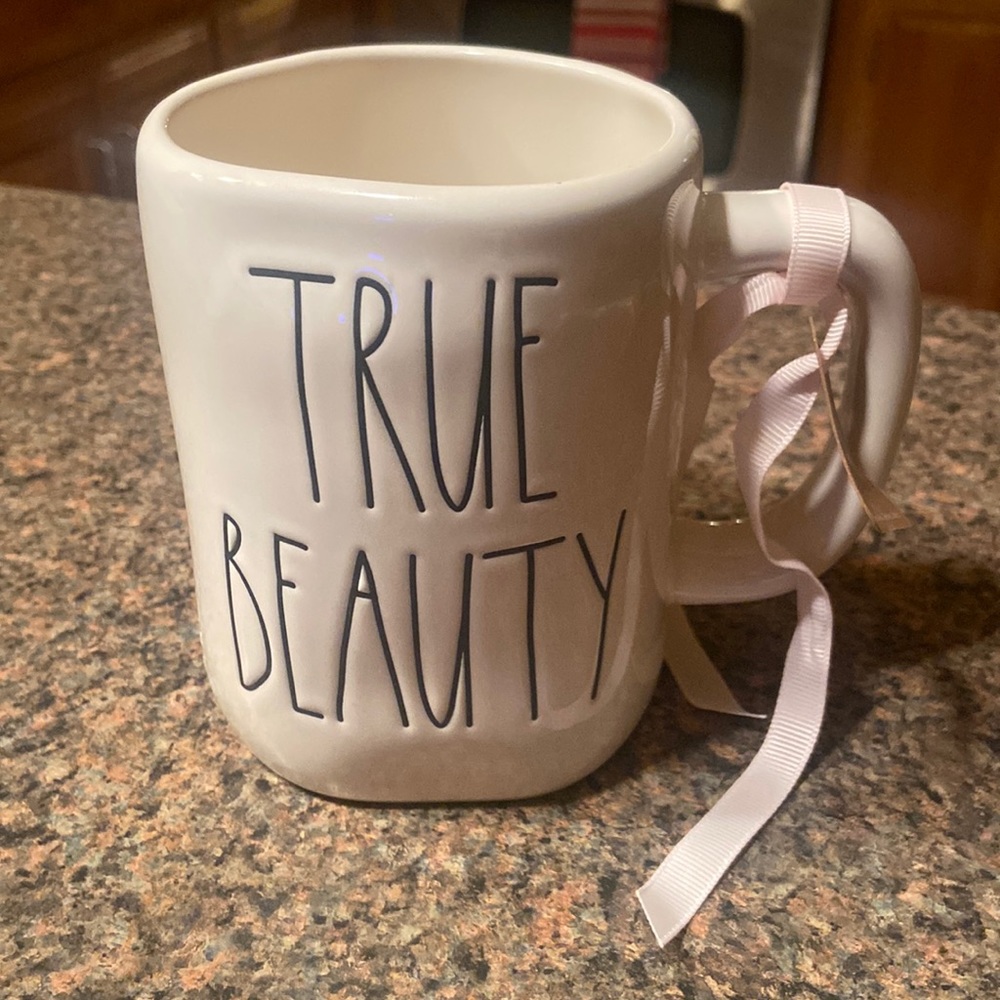 NWT Rae Dunn Disney True Beauty Belle Mug